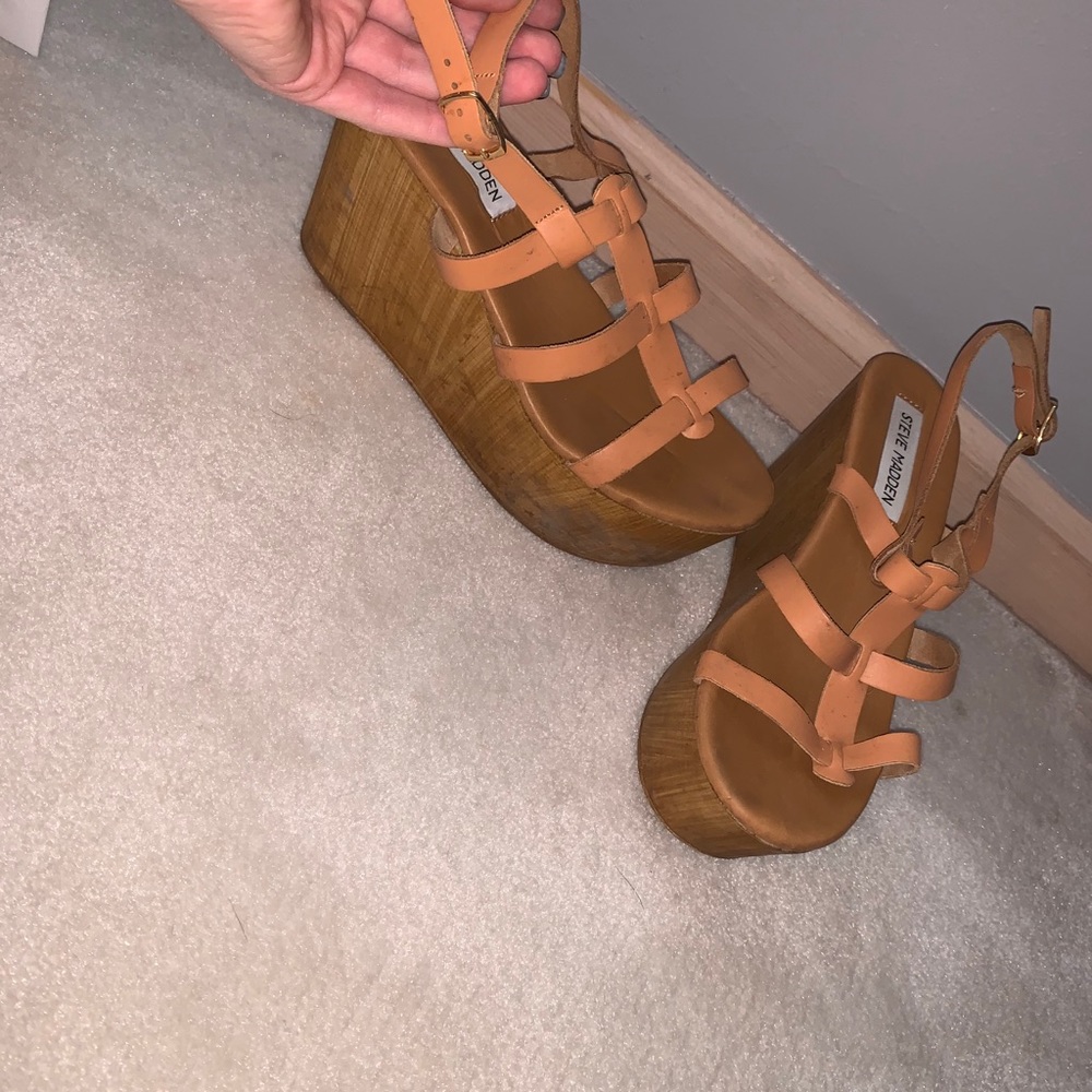 Steve Madden platform shoes